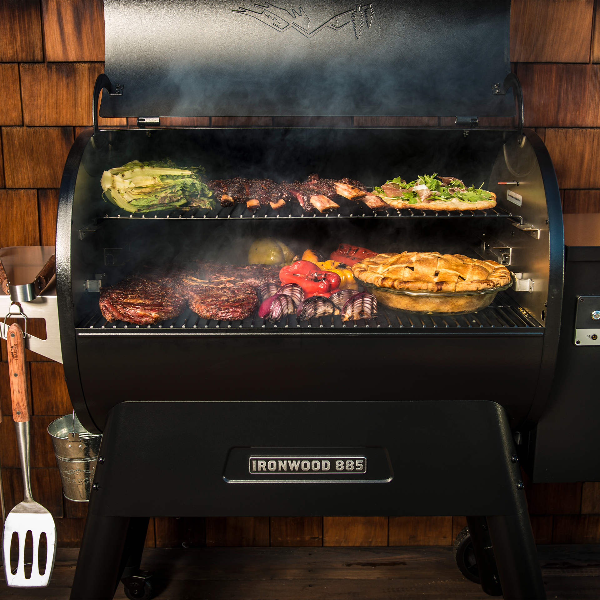 Ironwood 885 TFB89BLFC LIFESTYLE 3