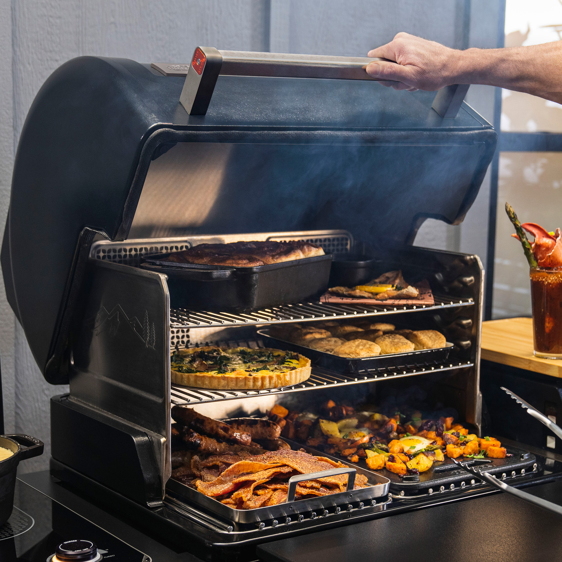 Timberline Lifestyle 014 Smoke