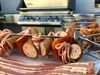 BBQ Pimpet Frankfurterspyd Med Bacon, Dertil Coleslaw Opskrift Gasgrill 3 3675