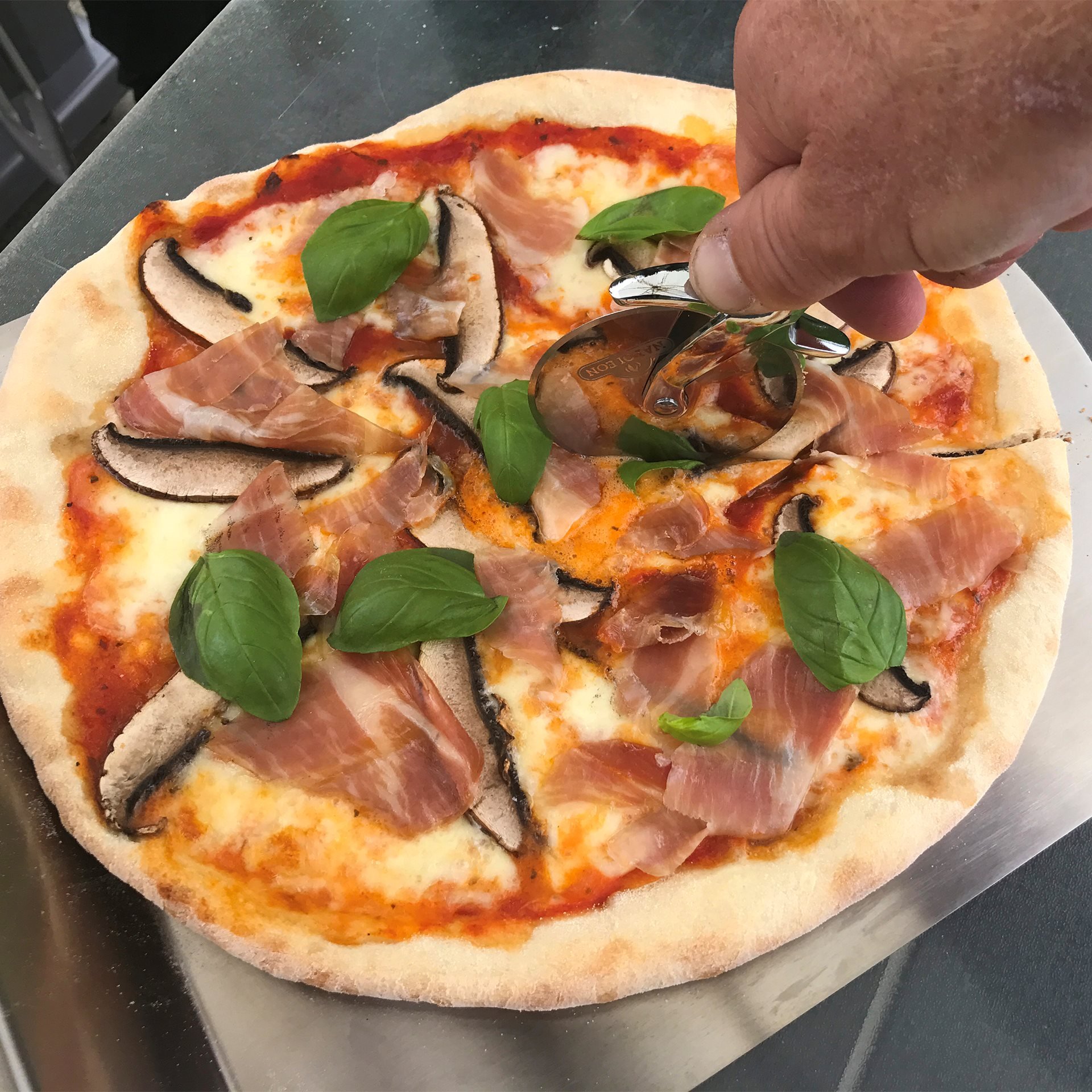tvetydig peber ondsindet Italiensk pizza - Backyard Living