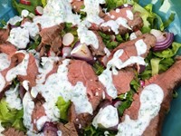 Steake Salat Med Flankesteak Og Ranchdressing Opskrift Gasgrill 1 3630