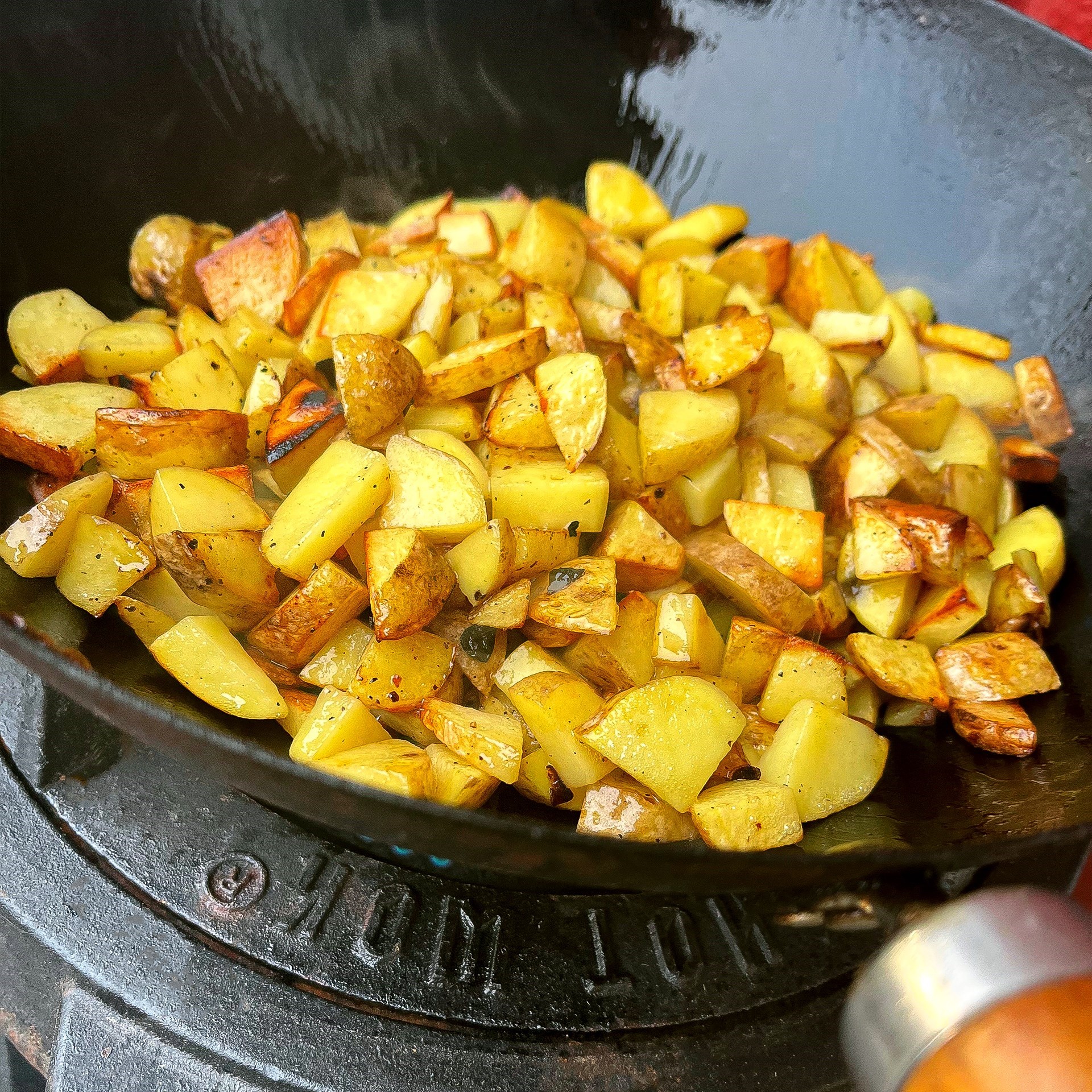 Svensk Bøf Rydberg i wok - Backyard Living